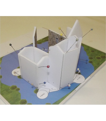 Maquette du Château de Saint-Mesmin (79380). Collage de la structure.
