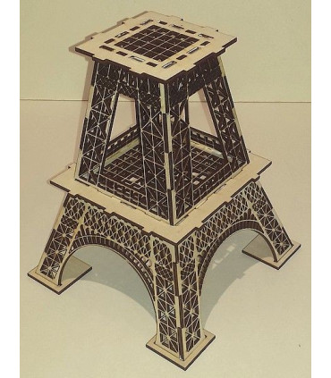 Maquette Tour Eiffel (75). Montage 3eme étage.