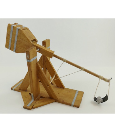 Vue avant Maquette de Mangonneau à Structure Bois