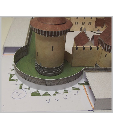 Maquette du Château de Dourdan (91). Vue du Donjon