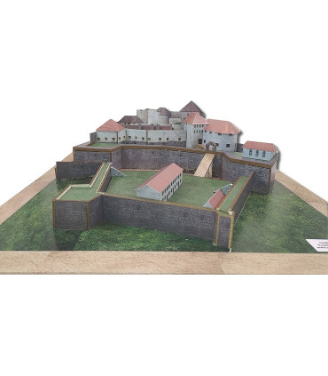 Maquette du Château de Joux (25)