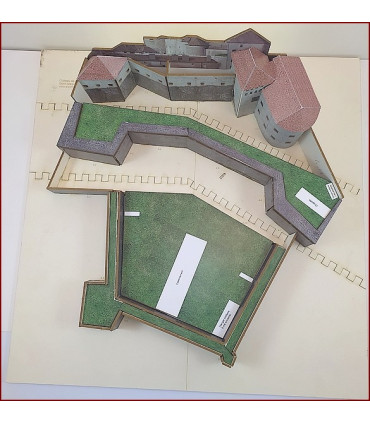 Maquette du Château de Joux. Montage Ensemble des 3 enceintes